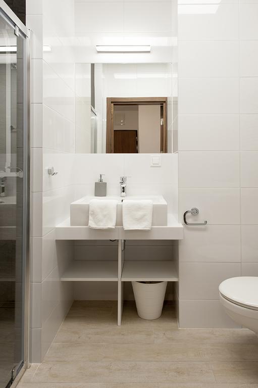 Domotel Mokotow Warschau Buitenkant foto